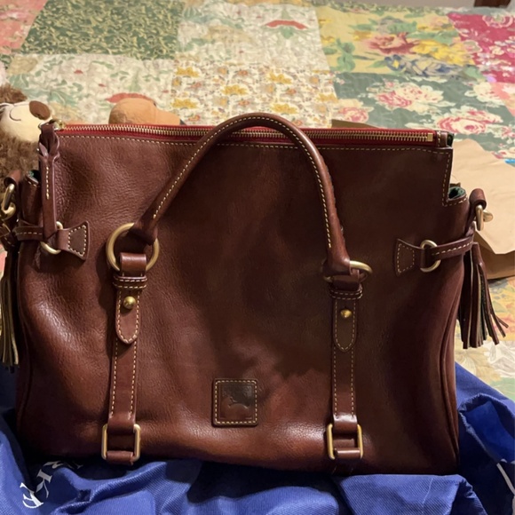 Dooney & Bourke Handbags - Dooney and Bourke Large Florentine Satchel